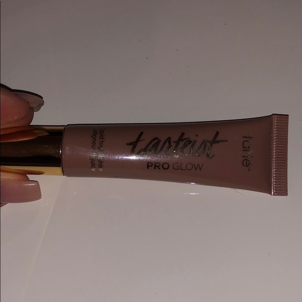 Tarte Pro glow liquid highlighter “sparkler”